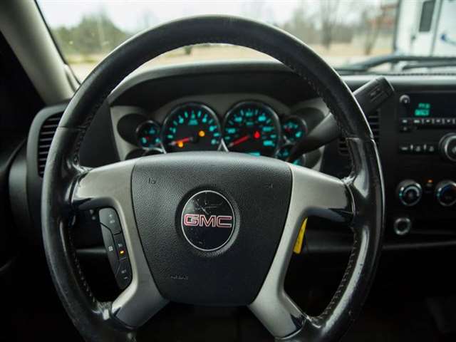 2008 GMC Sierra 1500 4WD Work Truck 2dr Regular Cab 8 ft. LB